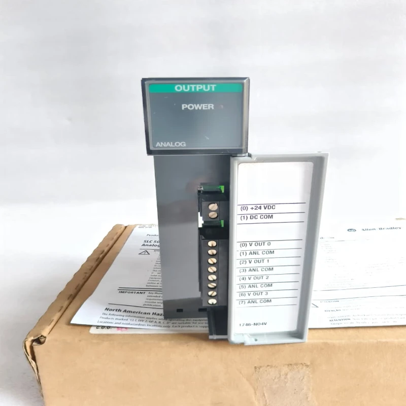 Allen-Bradley 1746-OB16 SLC 500 16-Point 24V DC Source Output Module thumbnail 7021